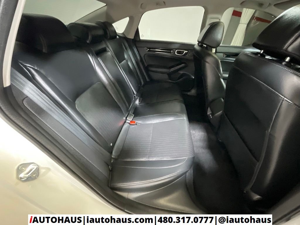 Used 2024 White Honda Touring image 21