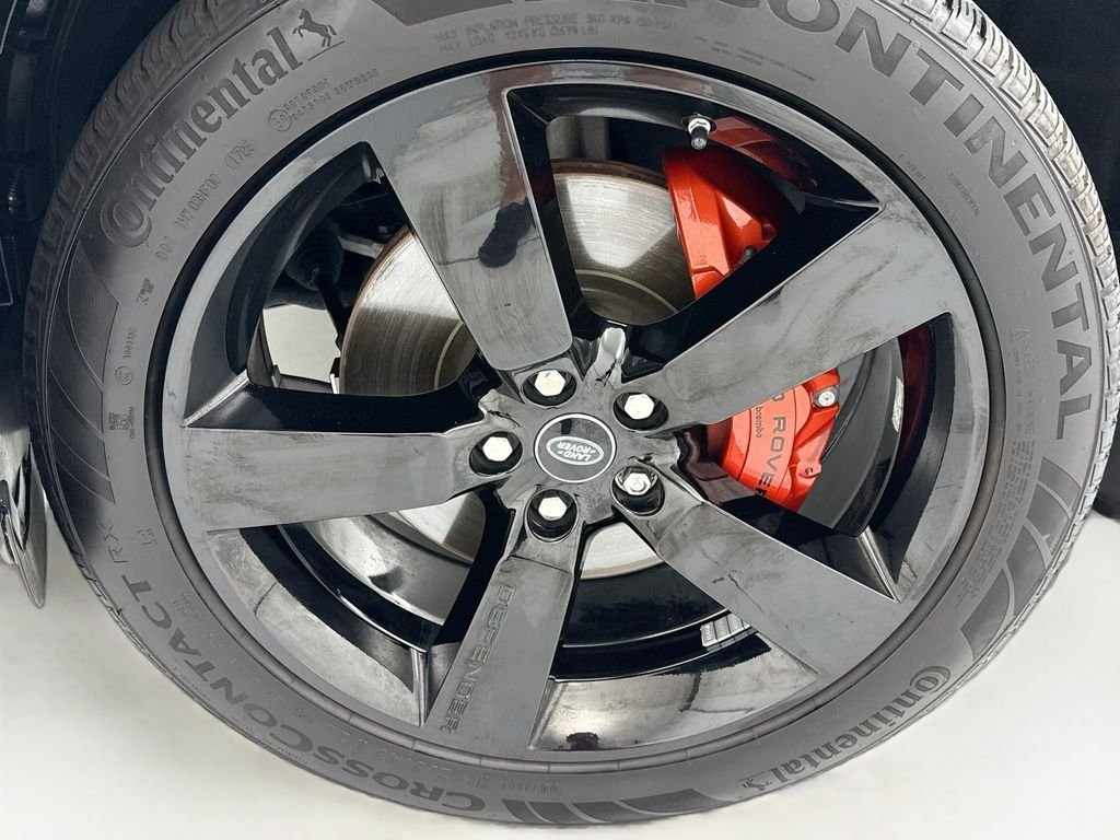 Used 2023 Santorini Black Metallic Land Rover X image 29