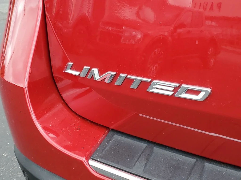 Certified Used 2024 Rapid Red Metallic Tinted Clearcoat Ford Limited image 33