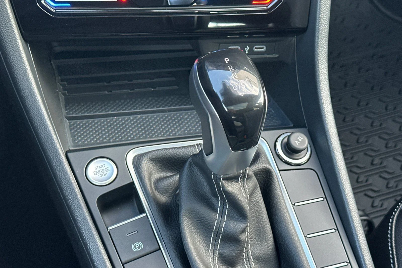 New 2026 Gray Volkswagen 1.5T SEL image 18