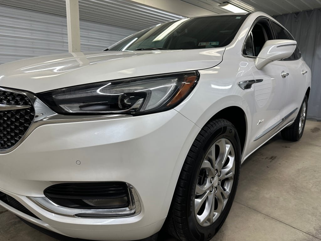 Used 2021 White Frost Tricoat Buick Avenir image 39