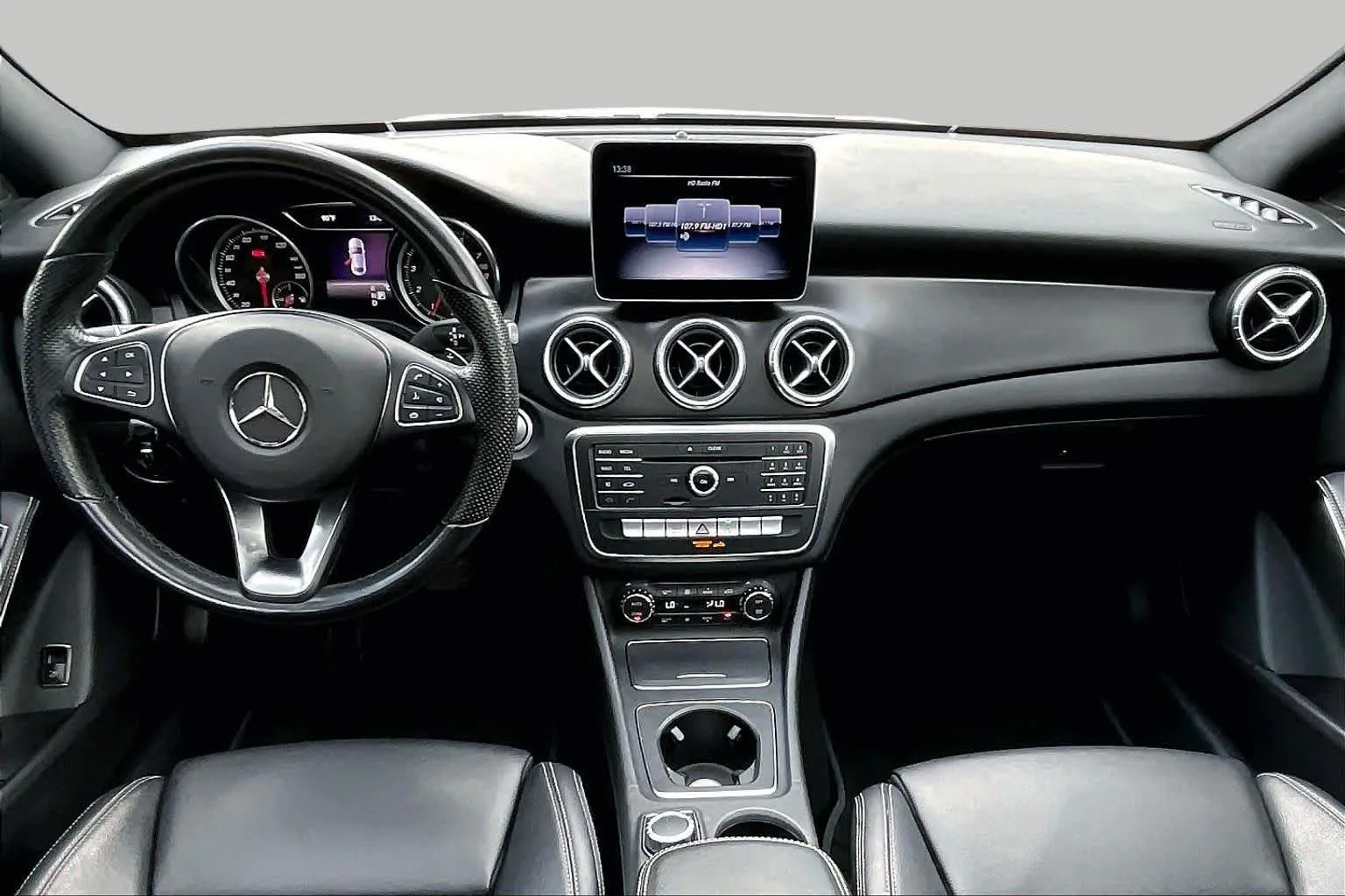 Used 2019 Polar White Mercedes-Benz CLA 250 image 15