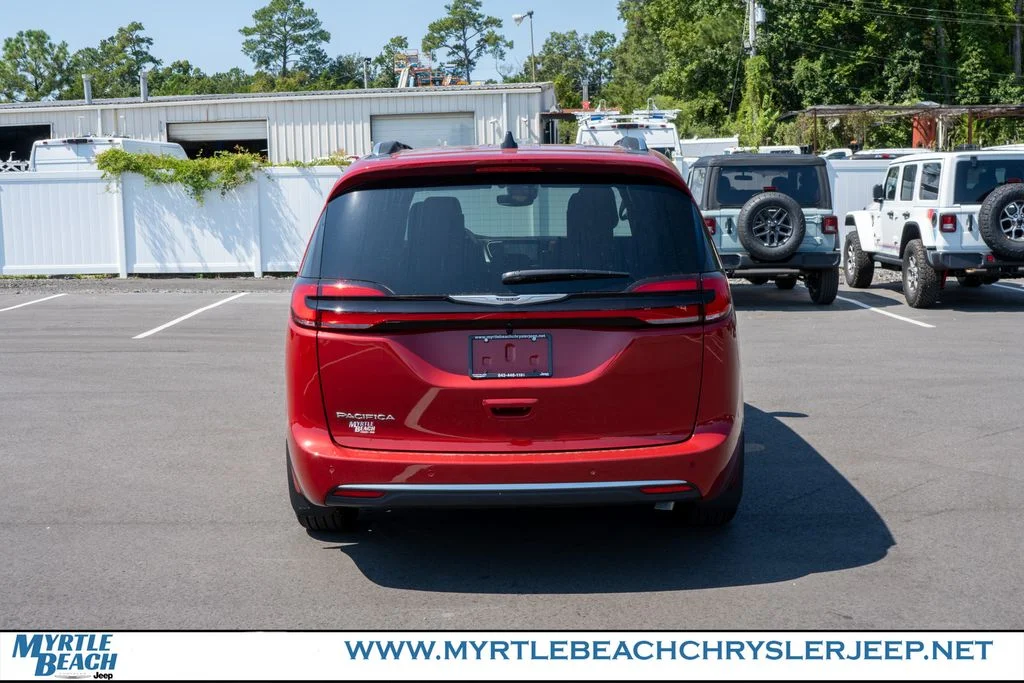 New 2026 Red Hot Pearl-Coat Exterior Paint Chrysler Pinnacle image 5
