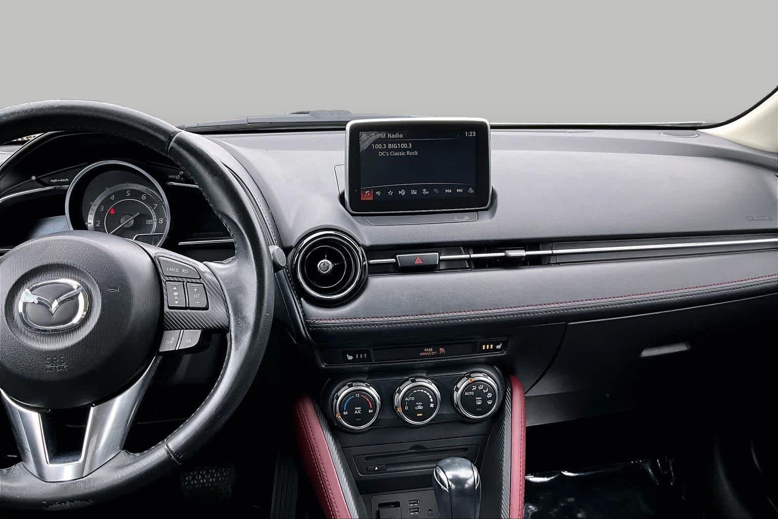 Used 2017 Crystal White Pearl Mica Mazda Grand Touring image 7