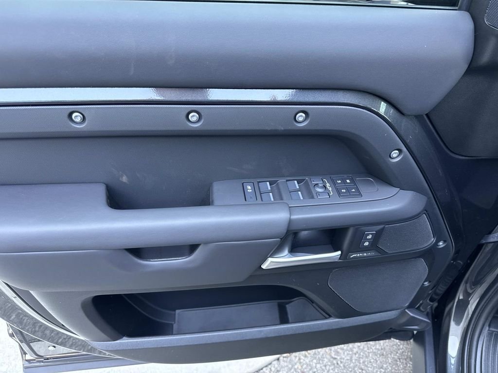 New 2026 Carpathian Grey Land Rover S image 17