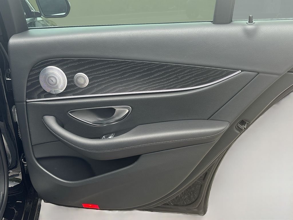 Used 2019 Black Mercedes-Benz E 300 image 16