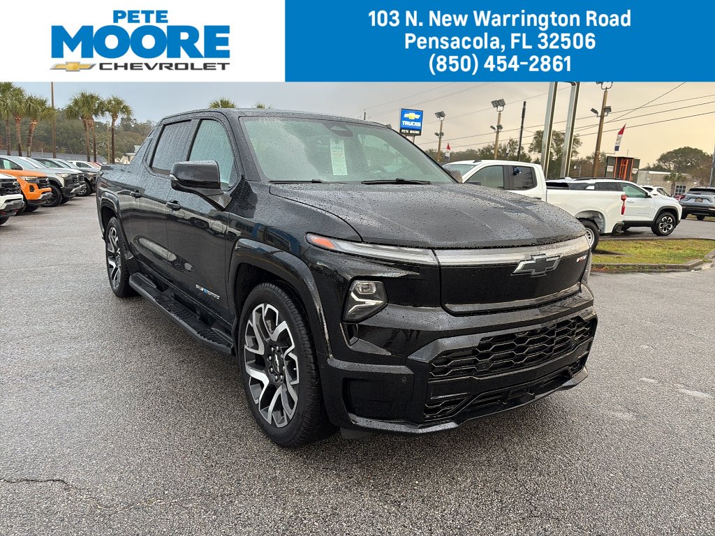 2025 Chevrolet Silverado EV RST Max Range's photo