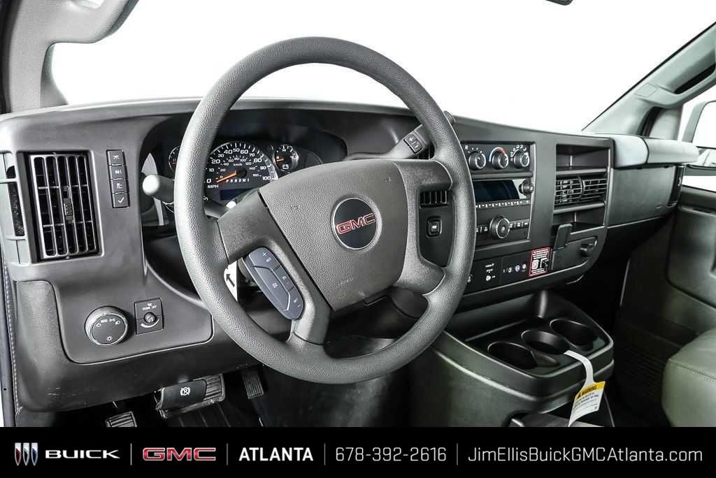 New 2025 Summit White GMC Work Van image 6