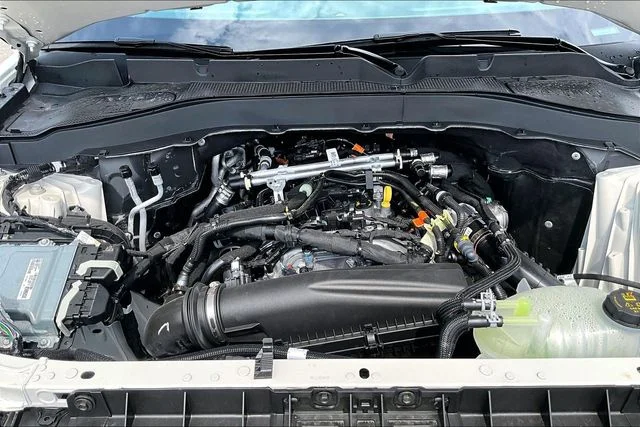 New 2026 Star White Metallic Tri-Coat Ford Tremor® image 12