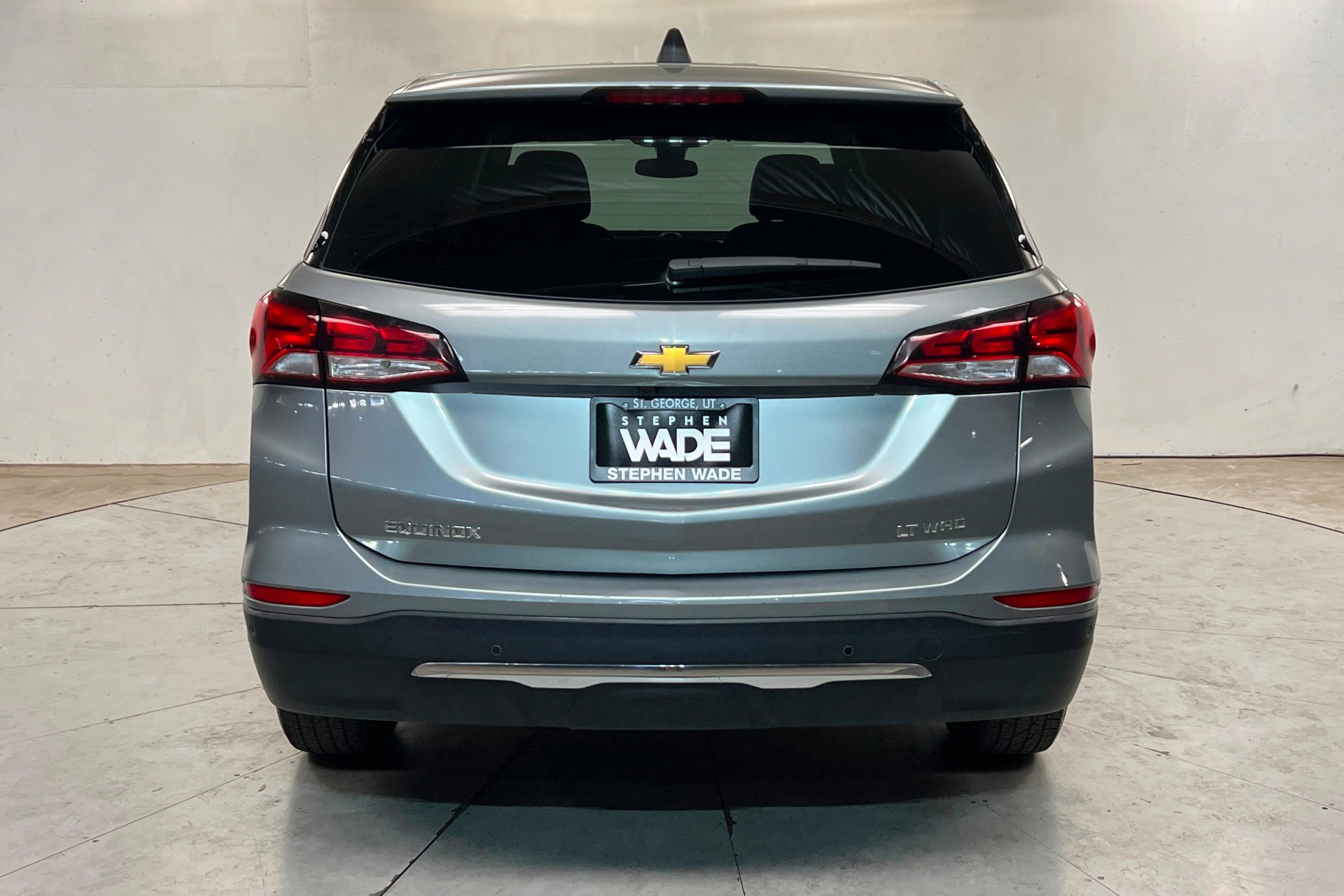Used 2024 Sterling Gray Metallic Chevrolet LT image 5