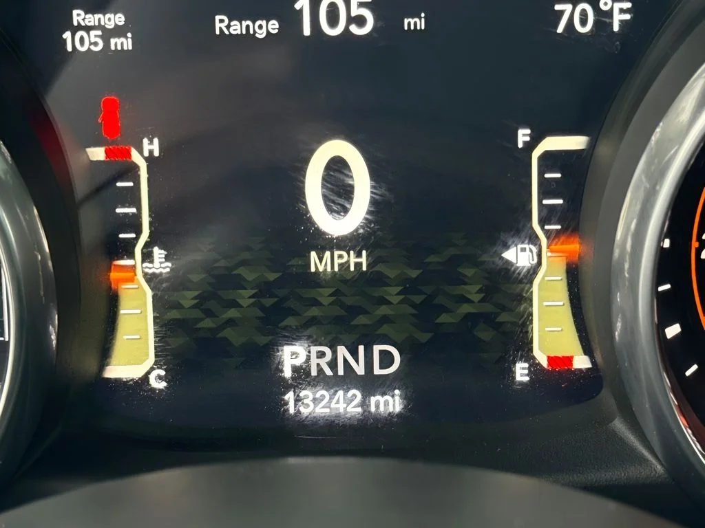 Used 2018 White Jeep Unlimited Sahara image 13