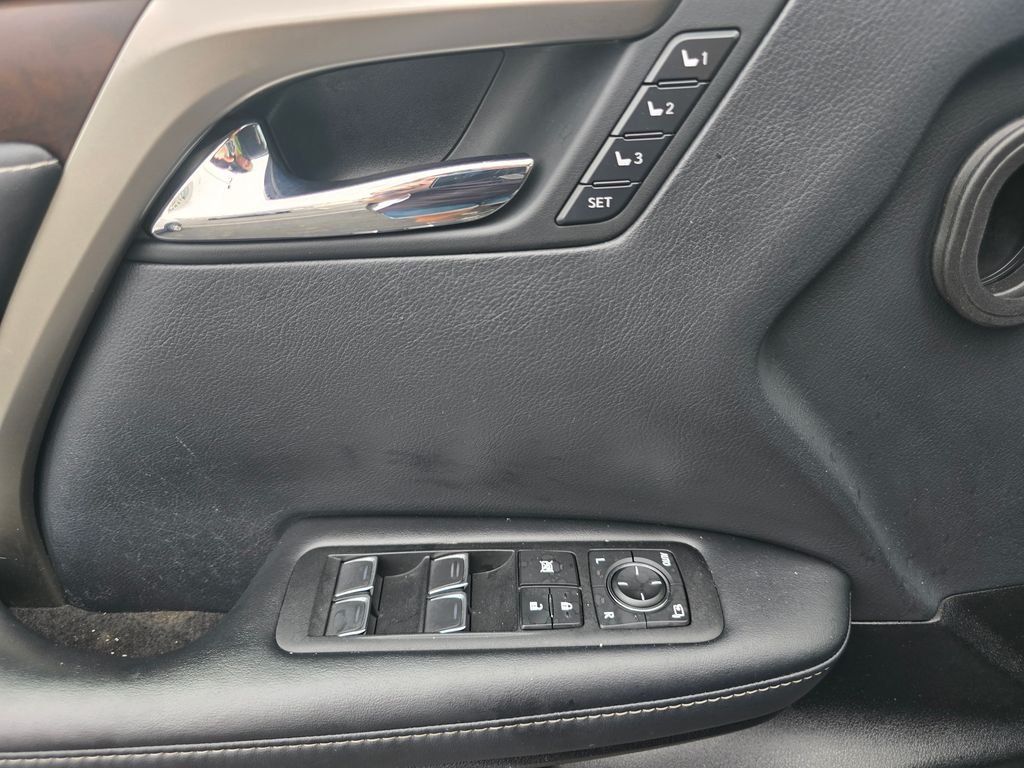 Used 2022 Gray Lexus 350 image 18