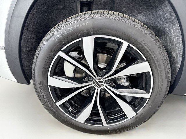 New 2026 Opal White Pearl Volkswagen 2.0T SEL Premium R-Line image 33
