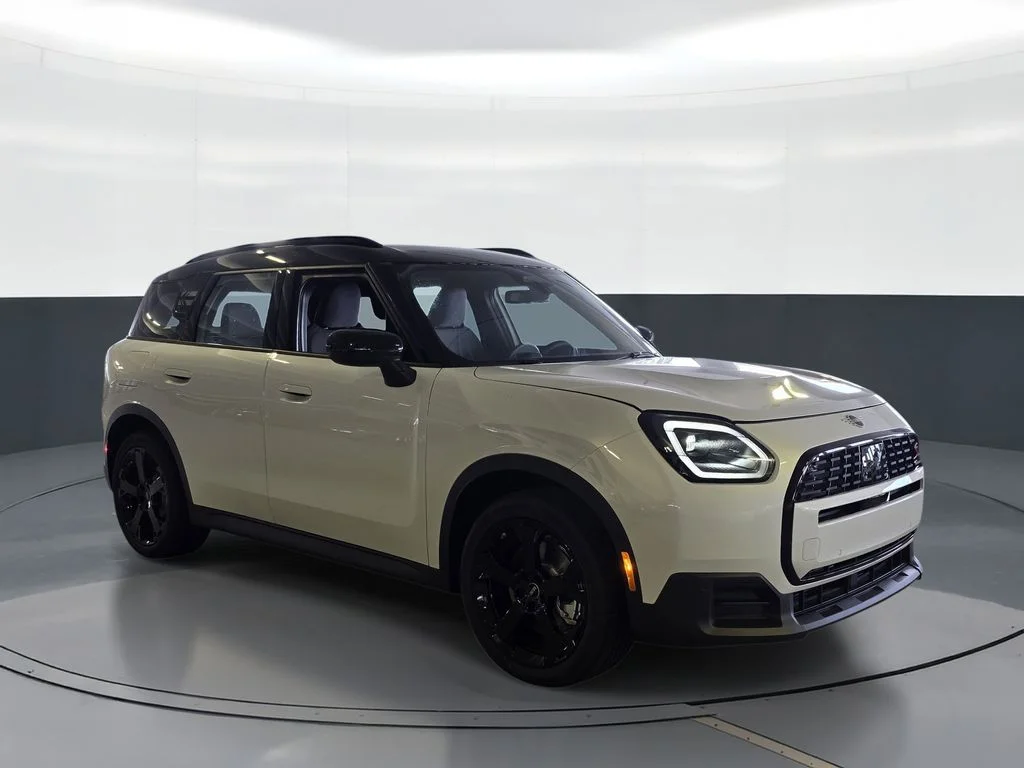 New 2027 White MINI  image 2