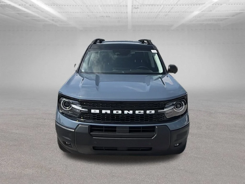 New 2026 Azure Gray Metallic Tri-Coat Ford Outer Banks® image 2
