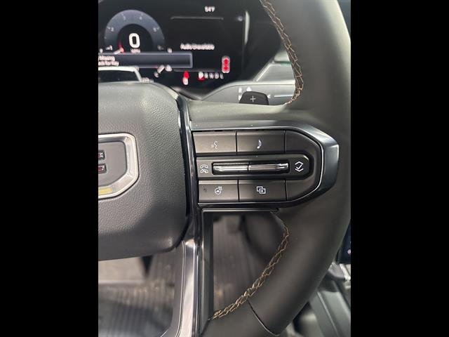 2025 GMC Acadia AT4 - Photo 28