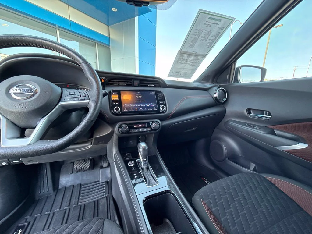 Used 2021 Gray Nissan SR image 23