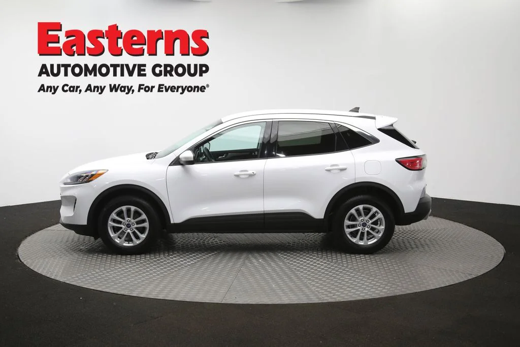 Used 2021 White Ford SE image 60