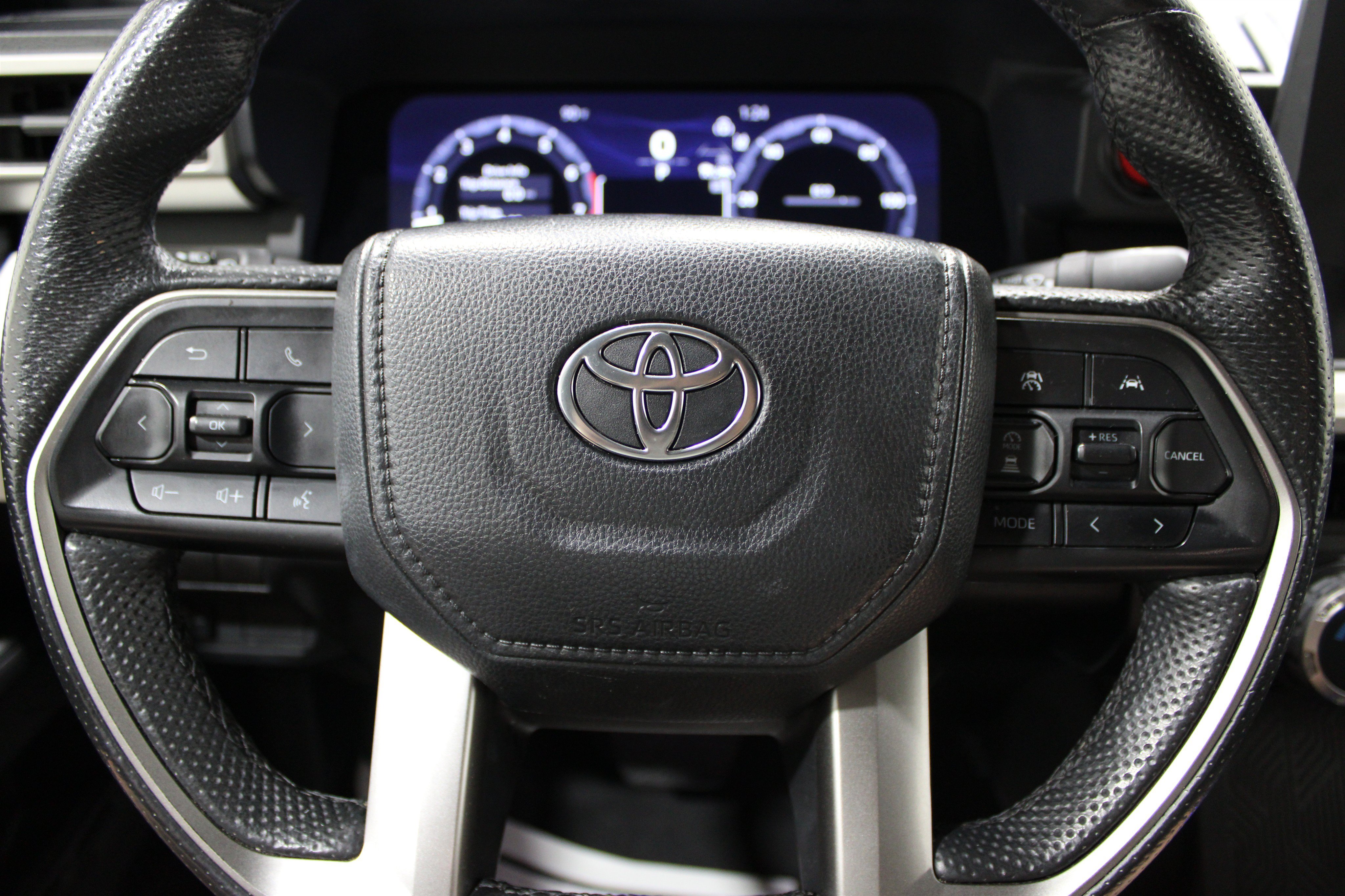 2024 Toyota Tacoma TRD Off Road - Photo 8