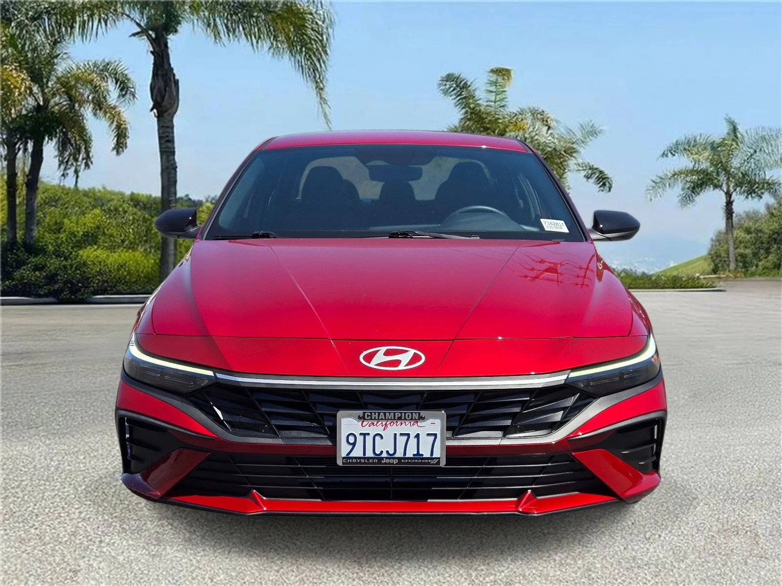 Used 2025 Ultimate Red Hyundai SEL Sport IVT image 4