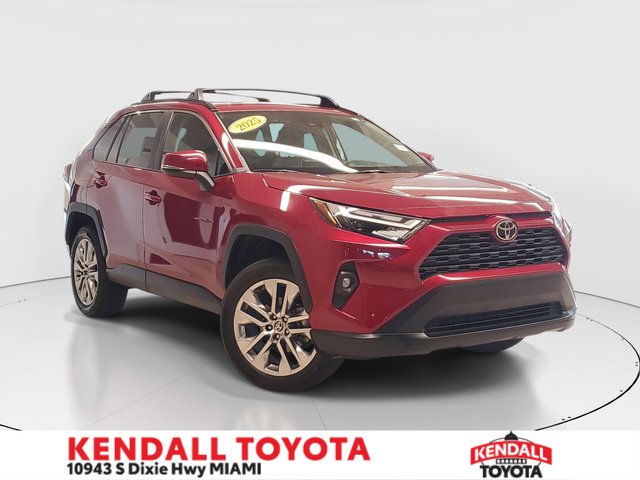 2025 Toyota RAV4 XLE Premium