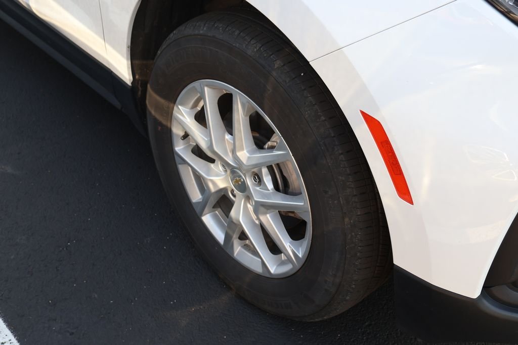 Used 2024 White Chevrolet LS image 7