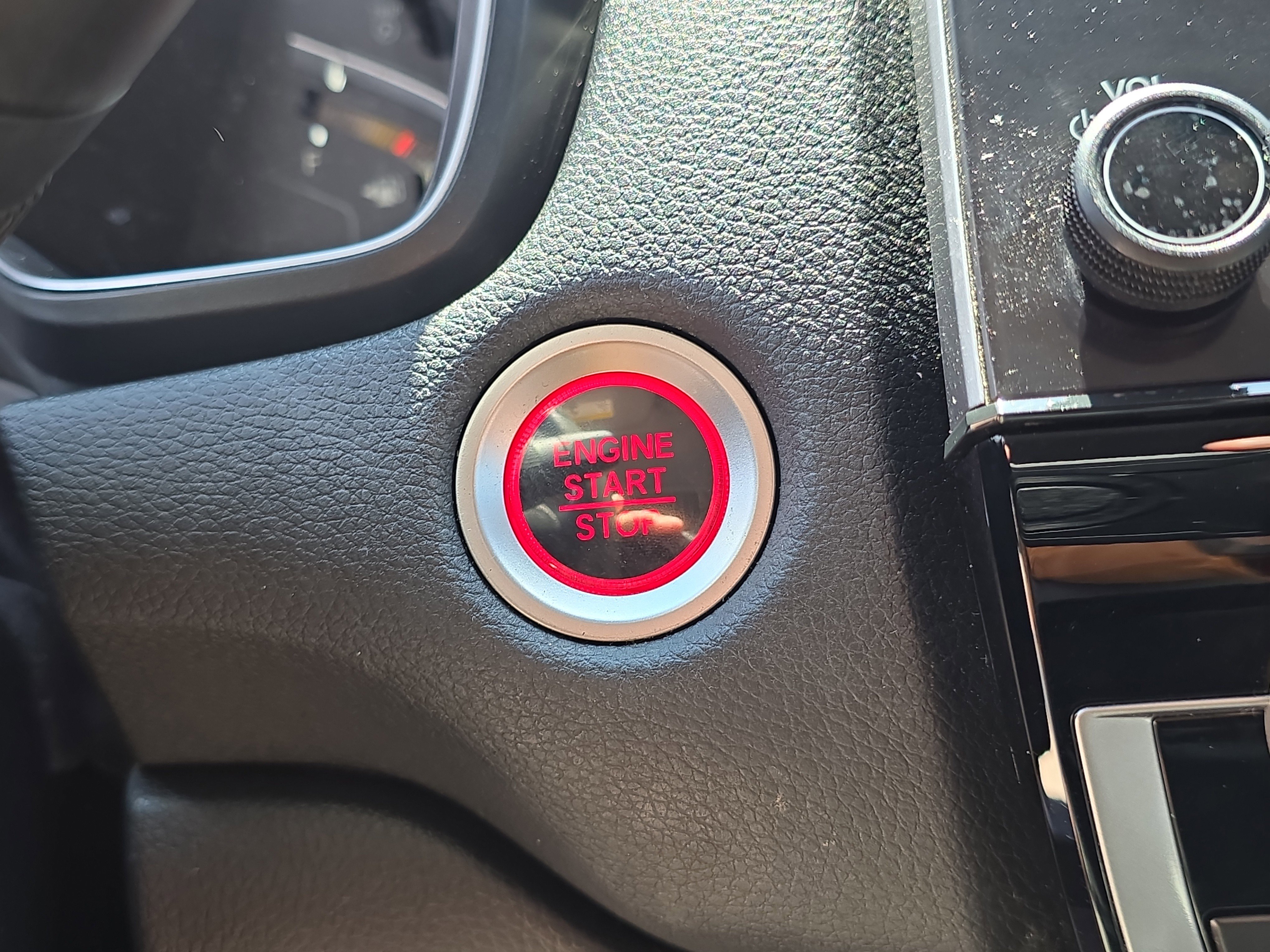 Used 2019 Lunar Silver Metallic Honda EX image 27