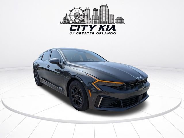 New 2026 Interstellar Gray Kia LXS FWD image 8
