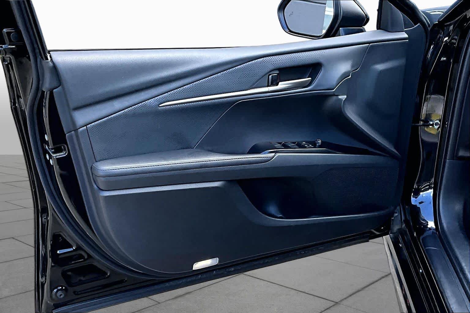 Used 2025 Midnight Black Metallic Toyota XSE image 22