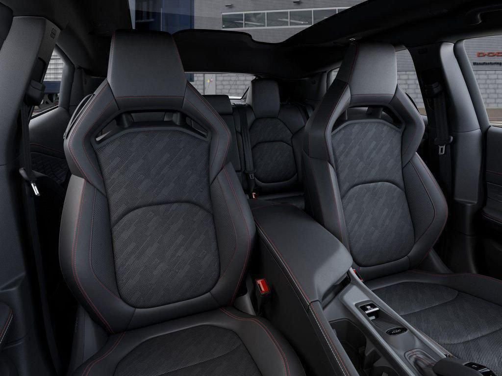 New 2026 Diamond Black Crystal Pearlcoat Dodge Scat Pack 4-door AWD image 32