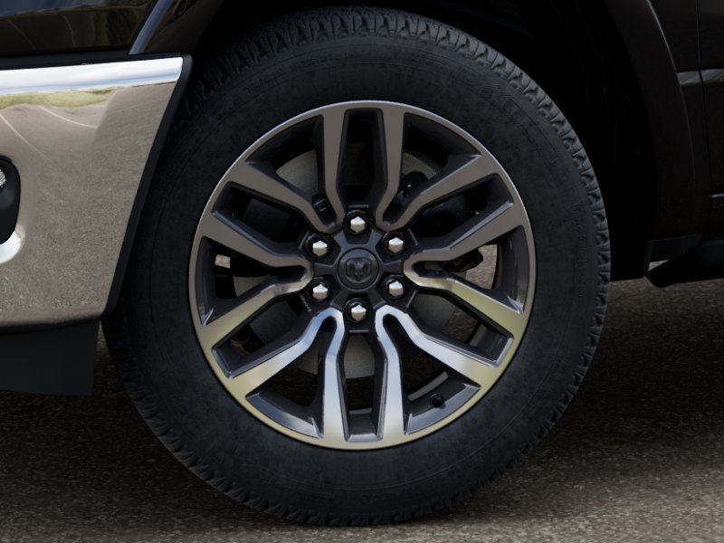 New 2026 Diamond Black Crystal Pearlcoat RAM Limited image 39