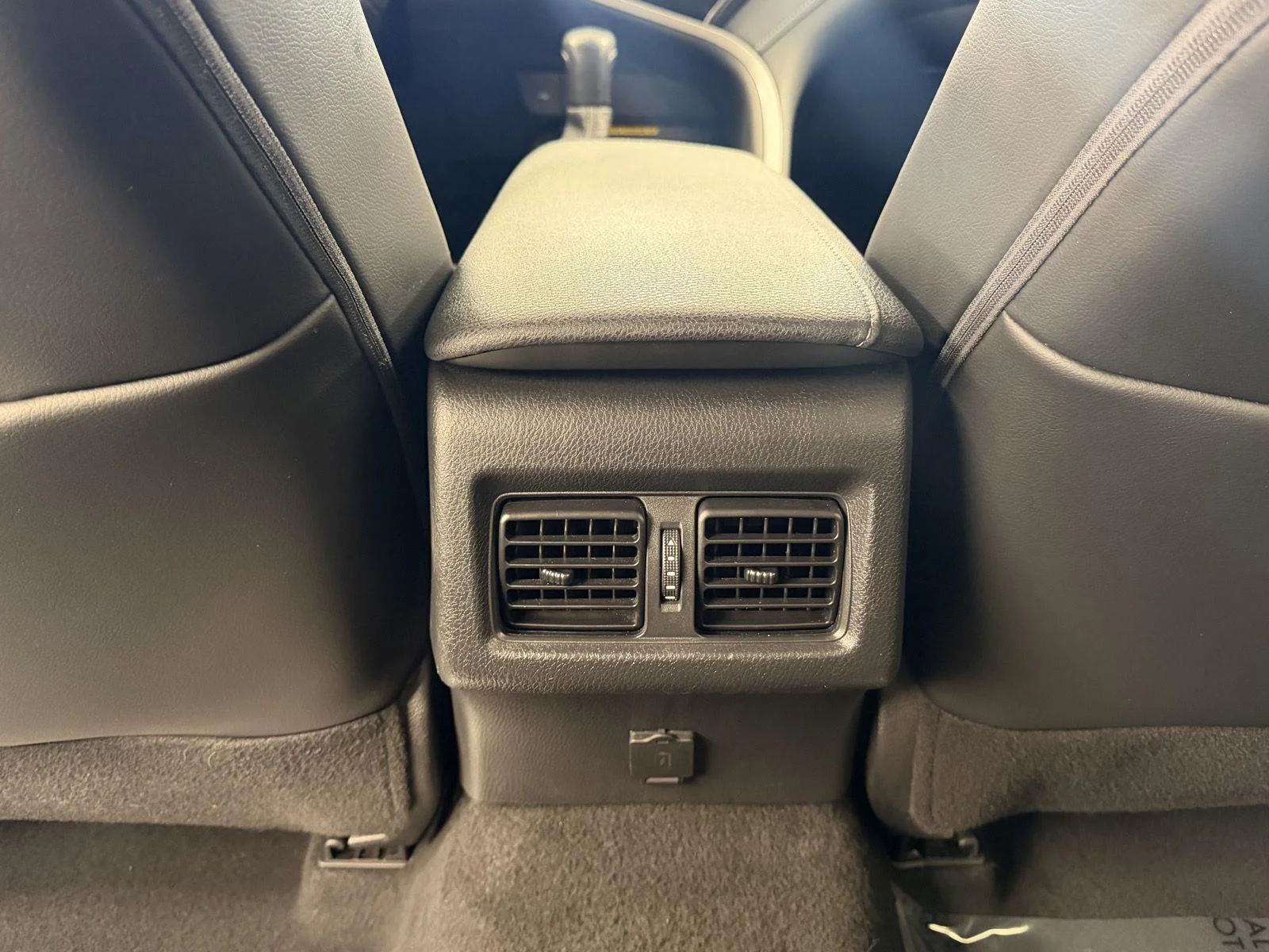 Used 2021 Wind Chill Pearl Toyota XSE image 20