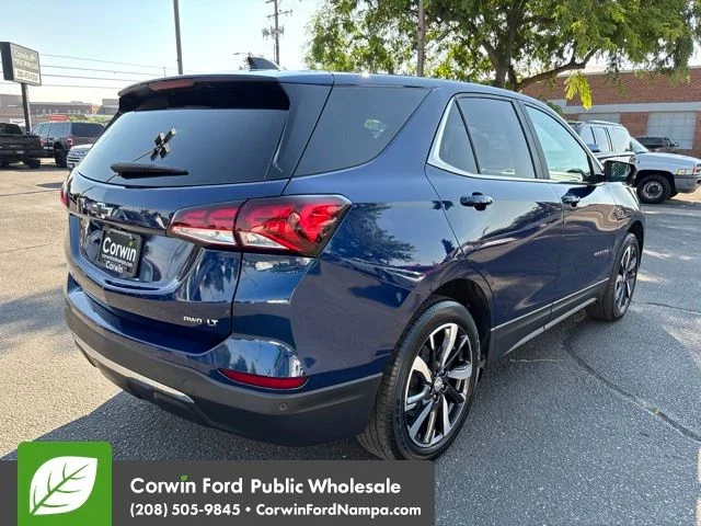 Used 2022 Blue Glow Metallic Chevrolet  image 5