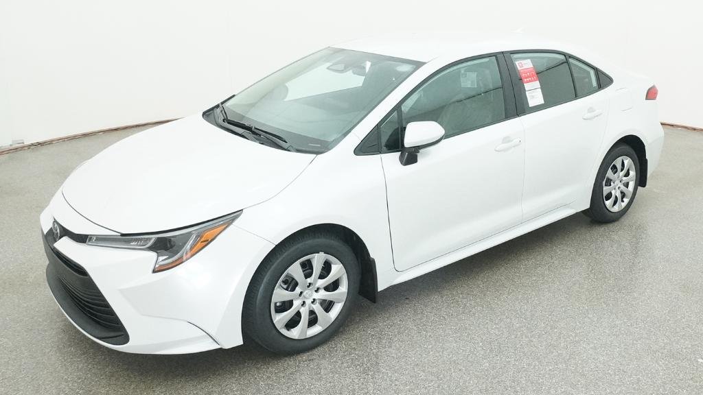 2026 Toyota Corolla LE CVT's photo