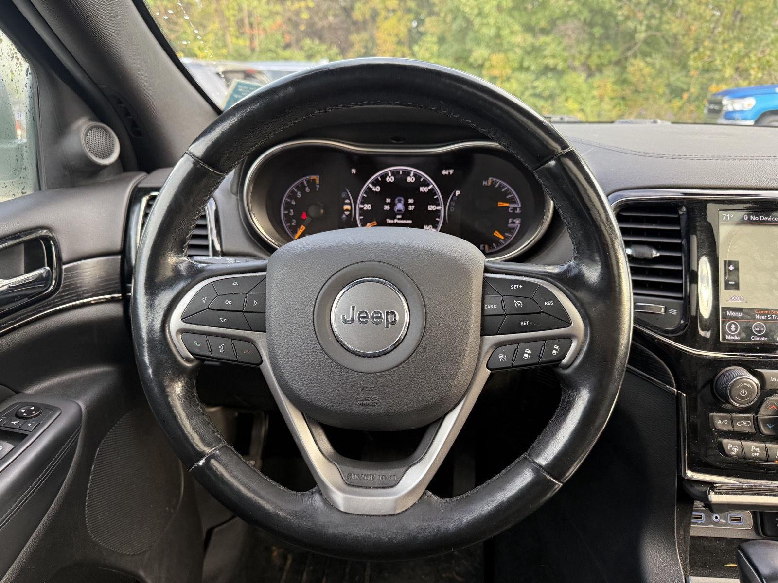 Used 2020 Diamond Black Crystal Pearlcoat Jeep High Altitude image 17
