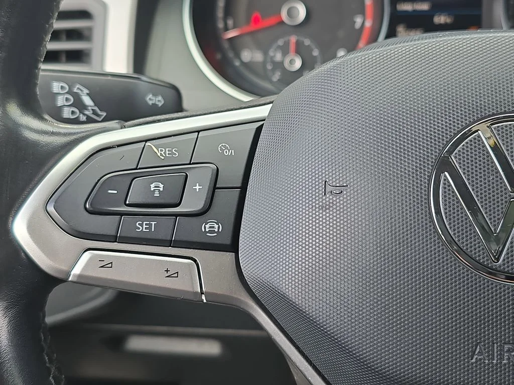 Used 2020 Silver Volkswagen 3.6L V6 SE w/Technology R-Line image 20