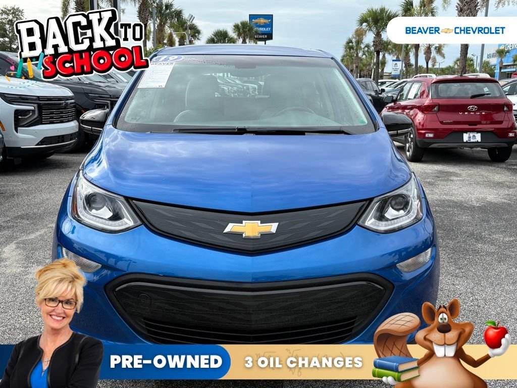 Used 2019 Includes (TUS) Black grille.) Chevrolet LT image 3
