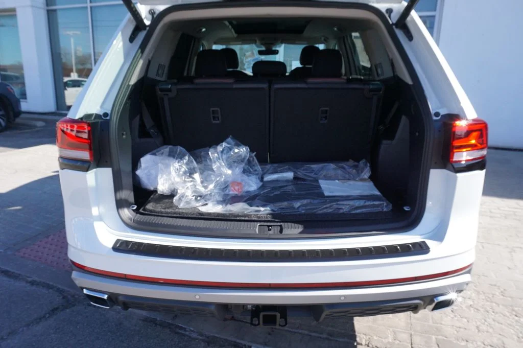 New 2026 White/off-white Volkswagen 2.0T Peak Edition image 31