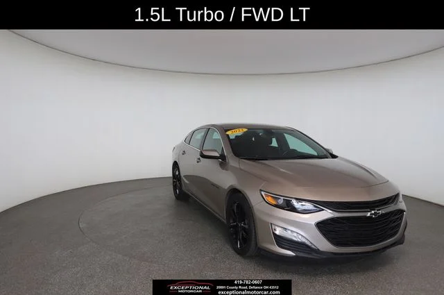 Used 2022 Gray Chevrolet LT image 29