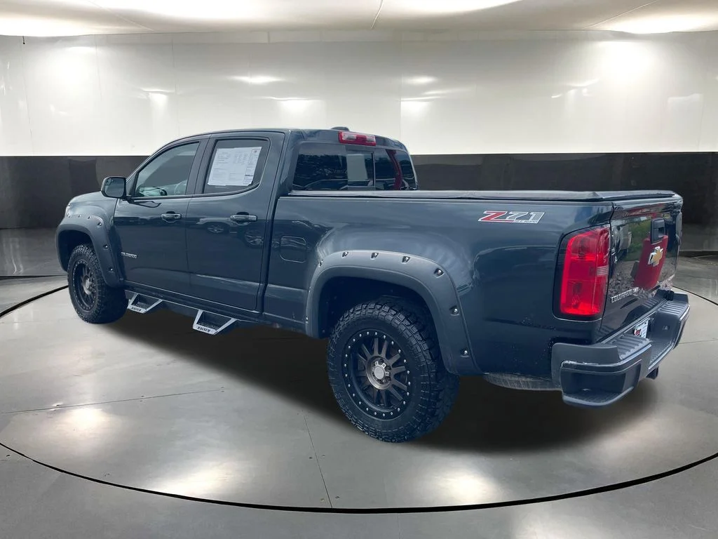Used 2017 Gray Chevrolet Z71 image 8