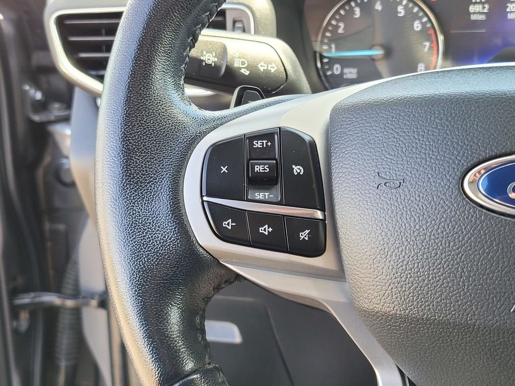Certified Used 2021 Carbonized Gray Metallic Ford XLT image 25