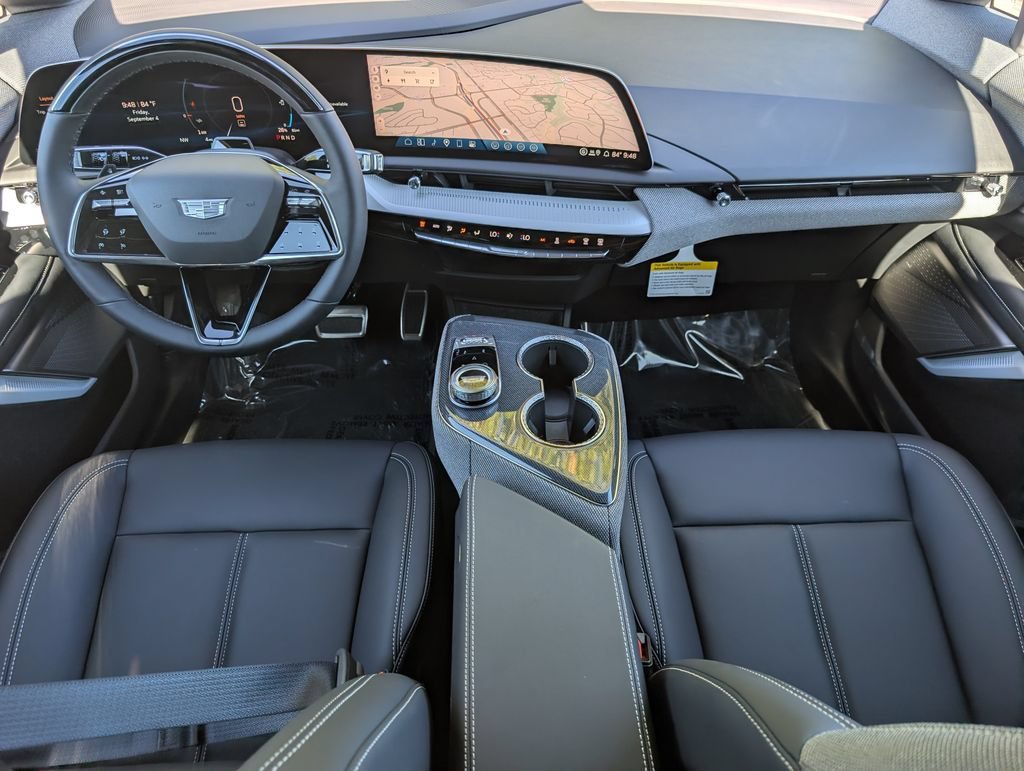 2027 Cadillac OPTIQ Sport - Photo 18