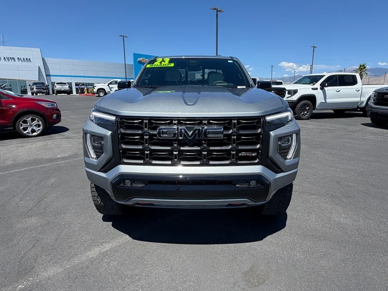 Used 2023 Sterling Metallic GMC AT4X image 8