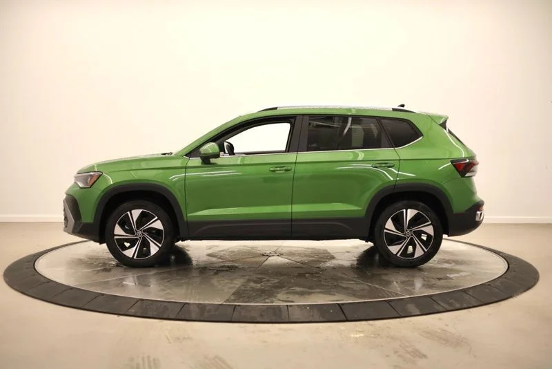 2026 Volkswagen Taos SE - Photo 6