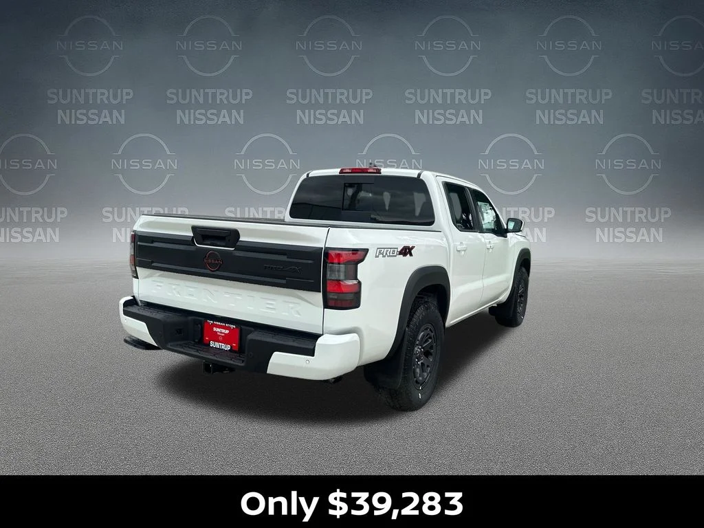 New 2026 White Nissan PRO-4X image 6