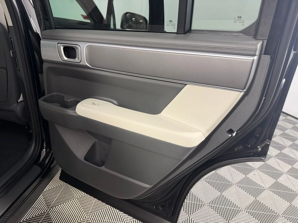 Certified Used 2026 Black Hyundai SE image 30