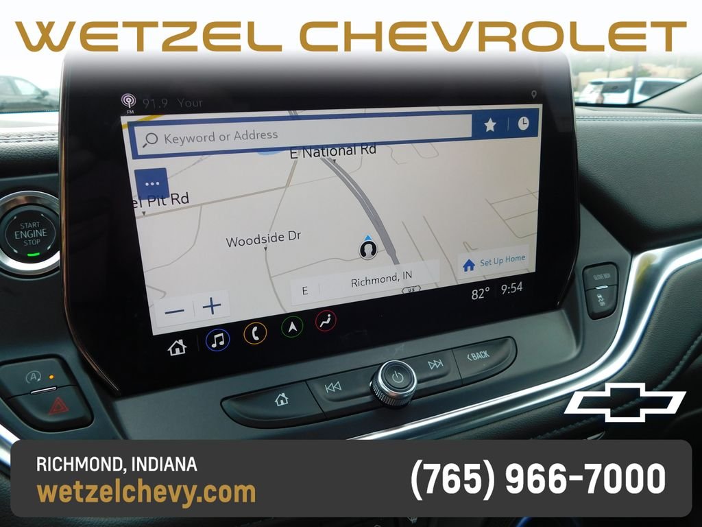 Used 2025 Gray Chevrolet RS image 36