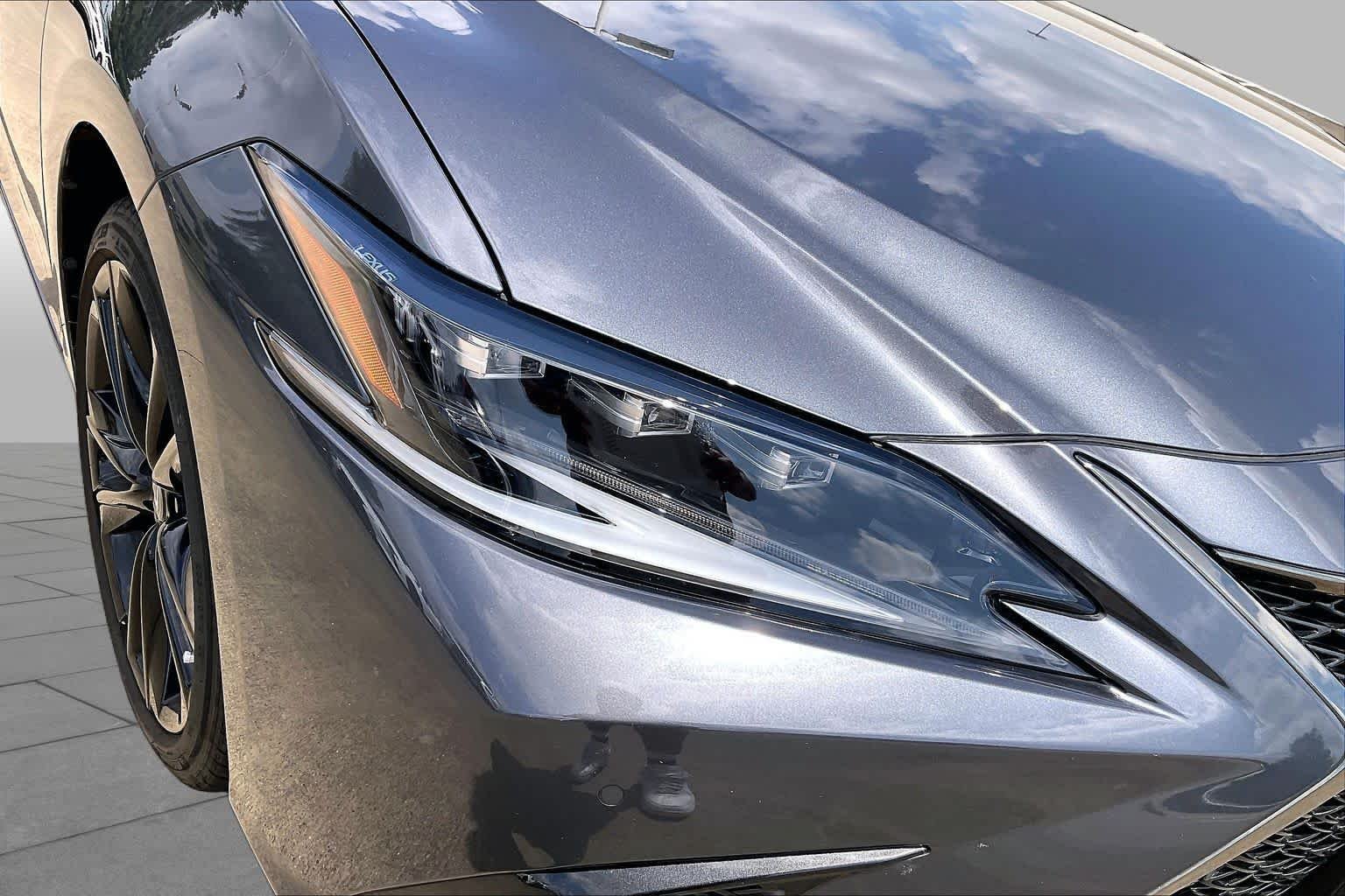 Used 2023 Cloudburst Gray Lexus F SPORT Handling image 25