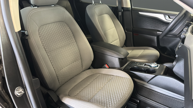 Used 2020 Magnetic Metallic Ford SE image 23