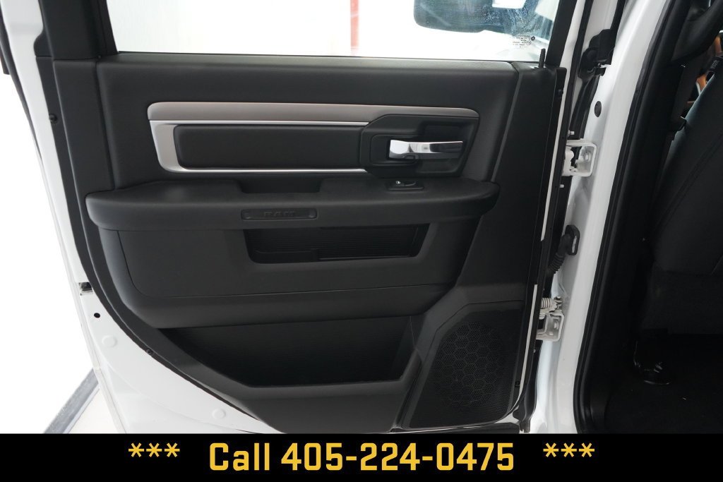 Used 2024 White Ram Warlock image 25